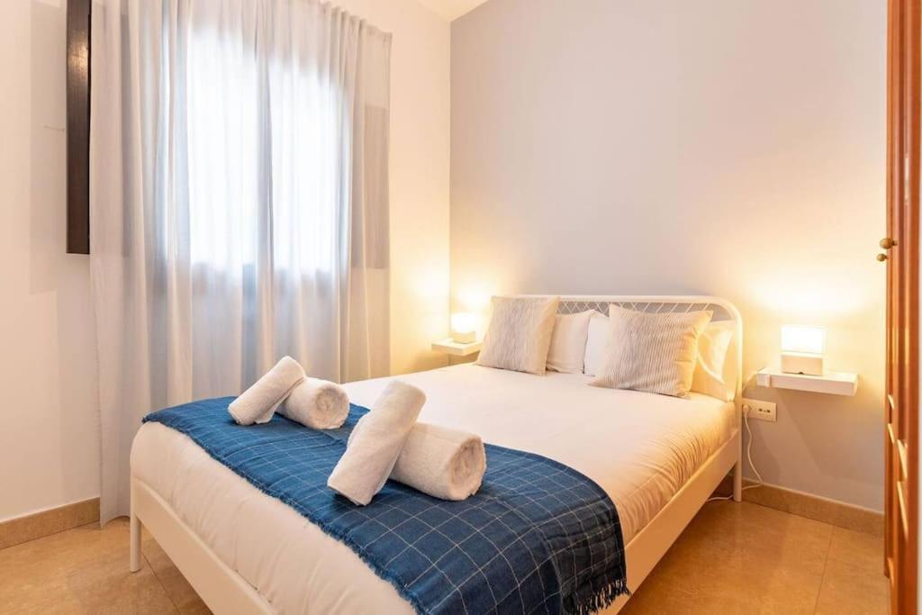 Jdcbi - Peaceful Lovely Apartment In City Center Севілья Екстер'єр фото